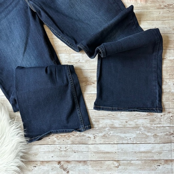 Levi’s Red Tab 524 Bootcut Jeans | W33 L32 | 17M - Picture 6 of 12